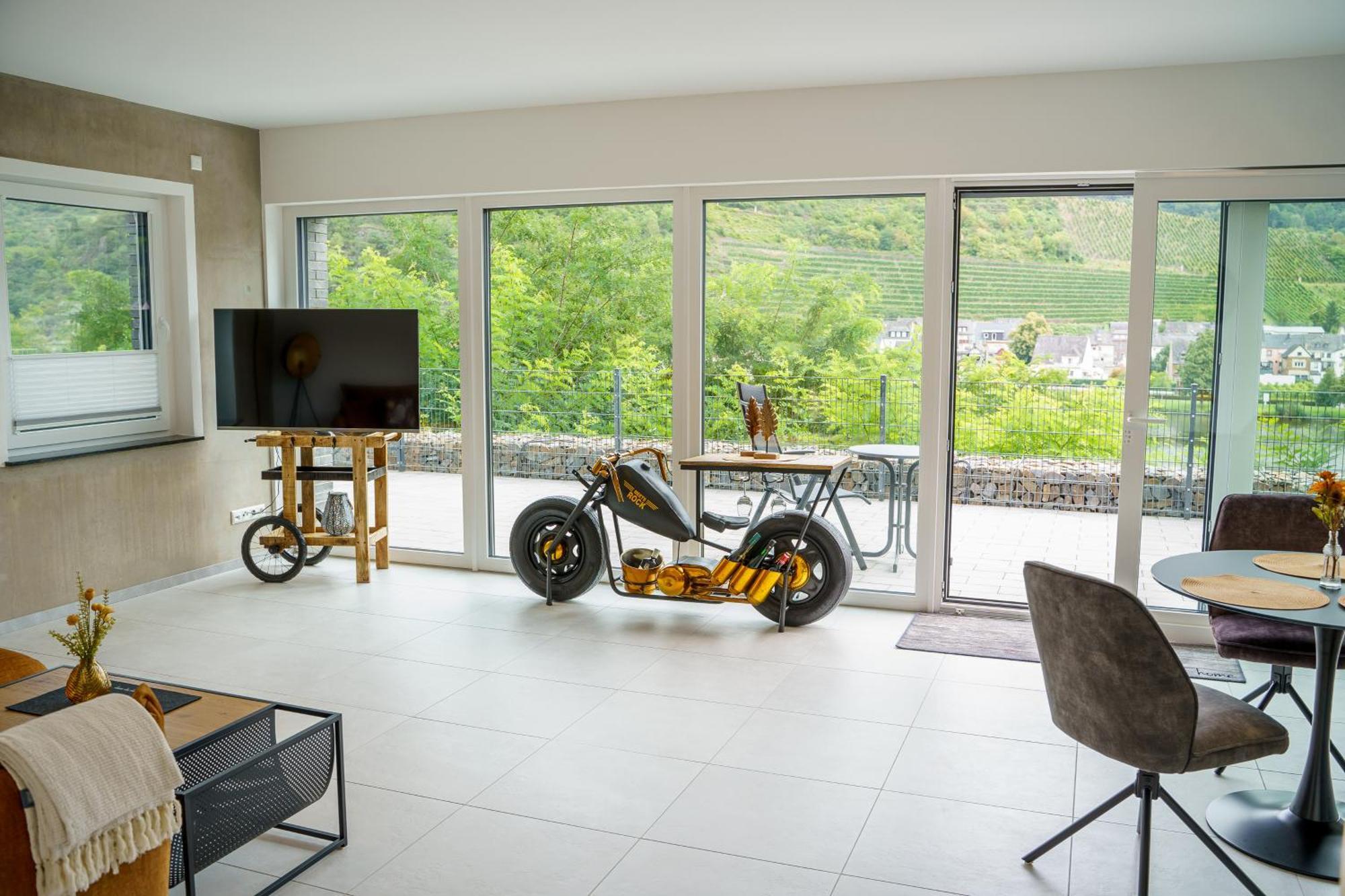 Mv Roemervilla, Lofts & Penthouses Mit Traumhaftem Moselpanoramablick Und Sauna トライス・カーデン エクステリア 写真