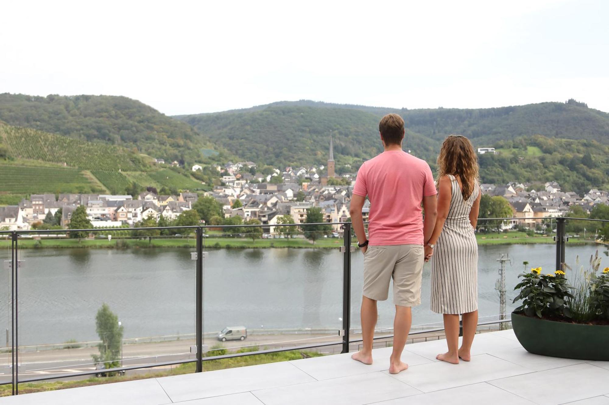 Mv Roemervilla, Lofts & Penthouses Mit Traumhaftem Moselpanoramablick Und Sauna トライス・カーデン エクステリア 写真